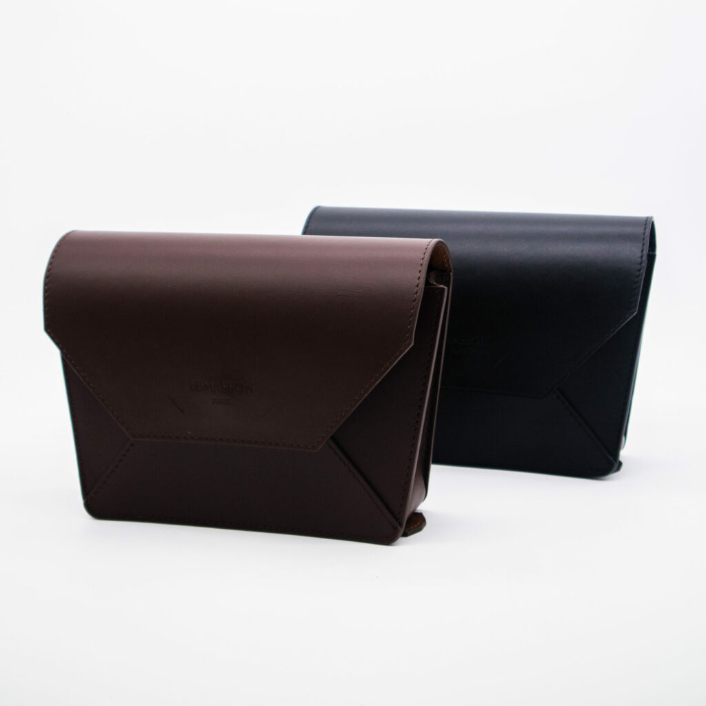 sac en cuir fabriqué dans un atelier de maroquinerie