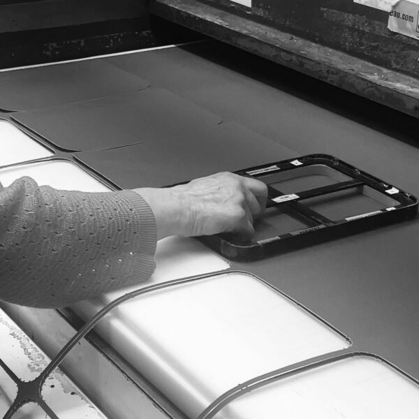 Découpe presse à pont - maroquinerie